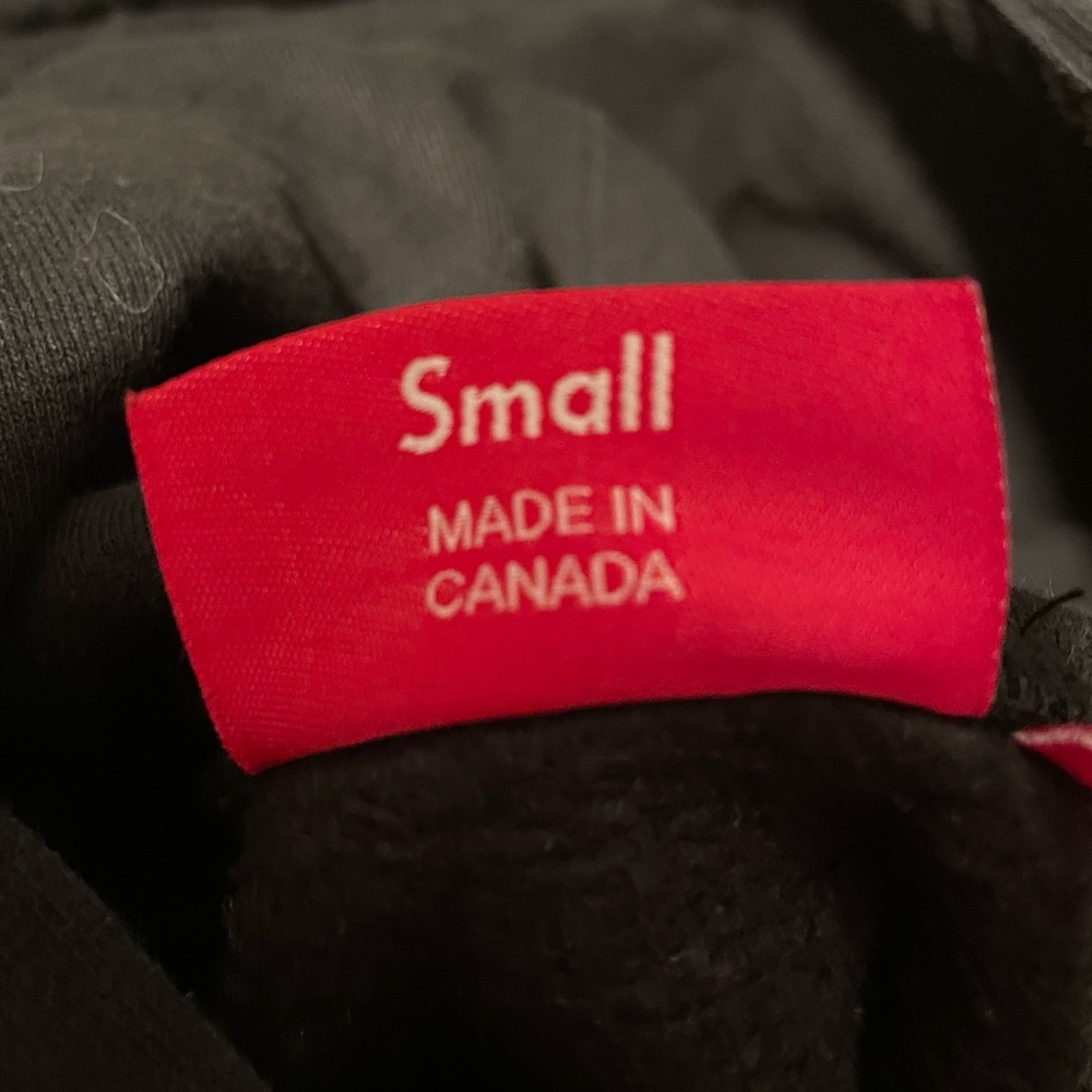 Authentic Supreme Classic Black Hoodie - Picture 4 of 7
